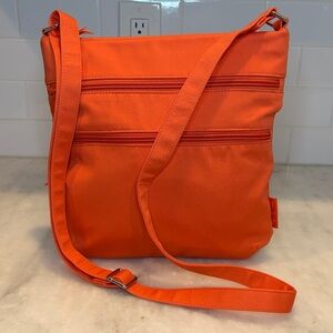 Vera Bradley Purse Triple Zip Hipster Crossbody Travel Bag Orange Bell Pepper